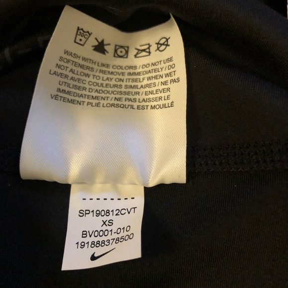 The Nike One Tights - Picture 7 of 7